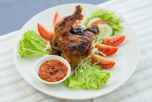 Ayam panggang sambal matah